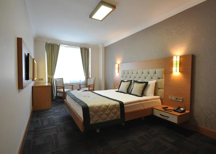 호텔 Double Comfort 2*