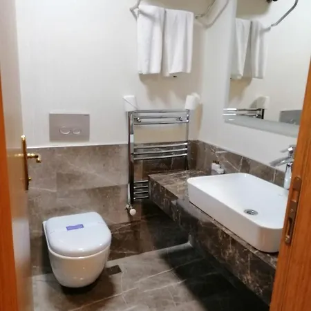 Double Comfort ホテル