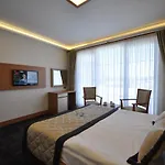 Double Comfort Hotel Ankara